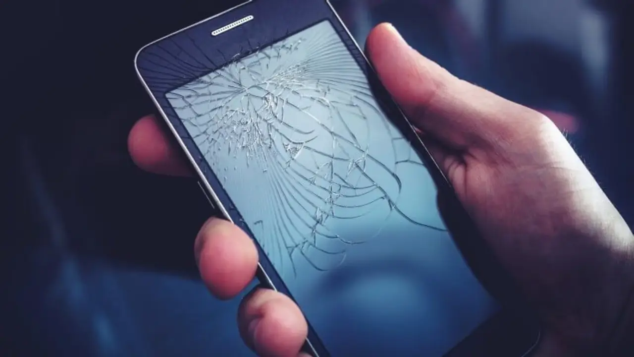 czy warto kupić uszkodzony telefon