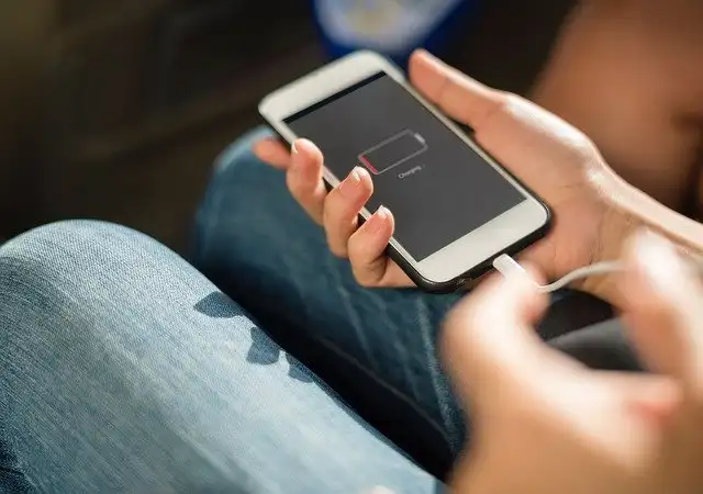 słaba kondycja baterii w telefonie
