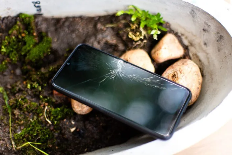 uszkodzony ekran xiaomi